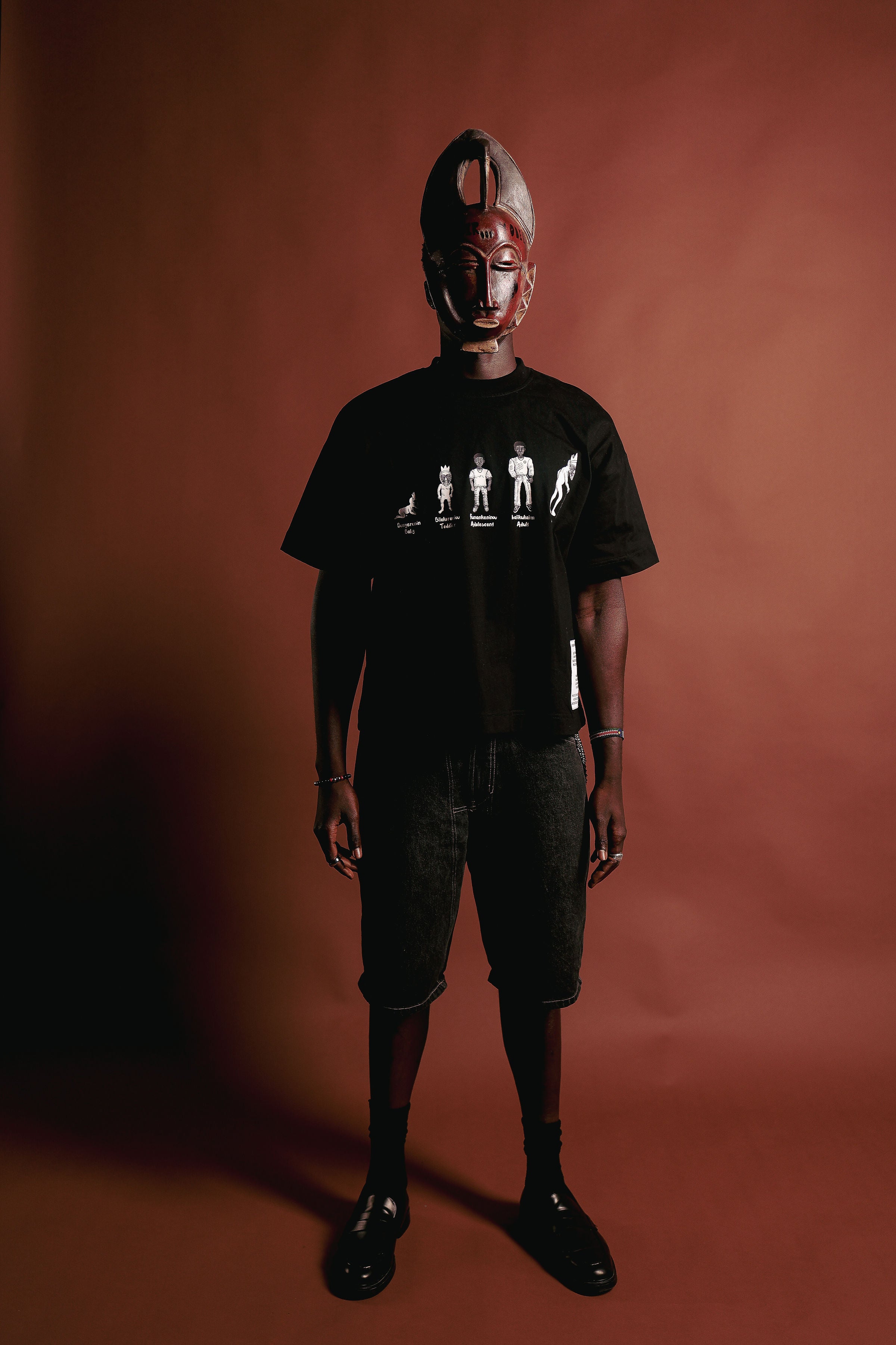Noir Life Cycle Black Tee